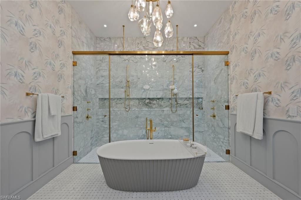 1140 8th St S, Naples, FL 34102 Photo