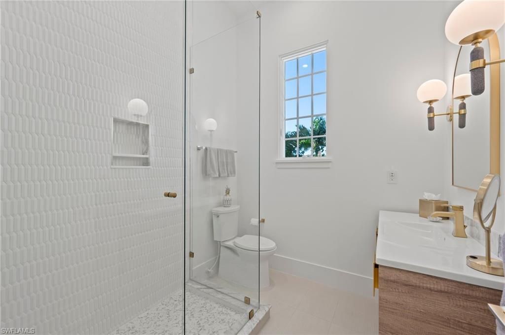 1140 8th St S, Naples, FL 34102 Photo