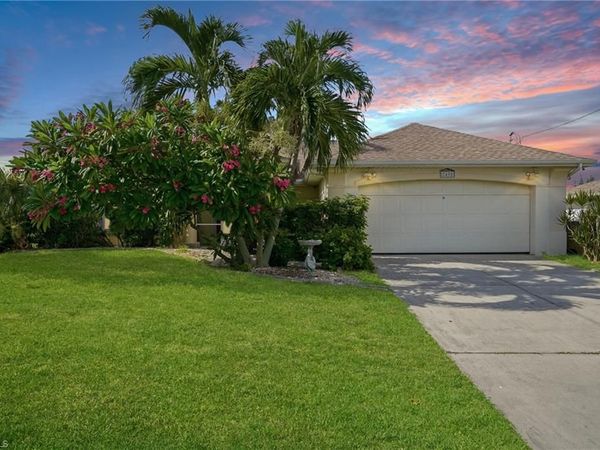 2408 SW 53rd ST, CAPE CORAL, FL 33914