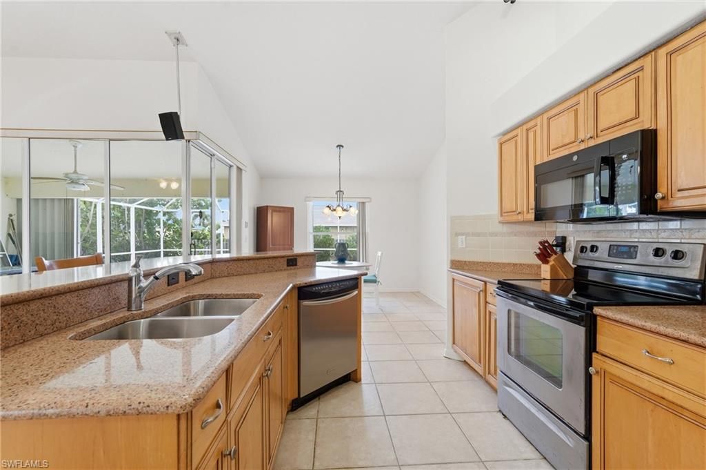 2408 SW 53rd St , Cape Coral, FL 33914 Photo