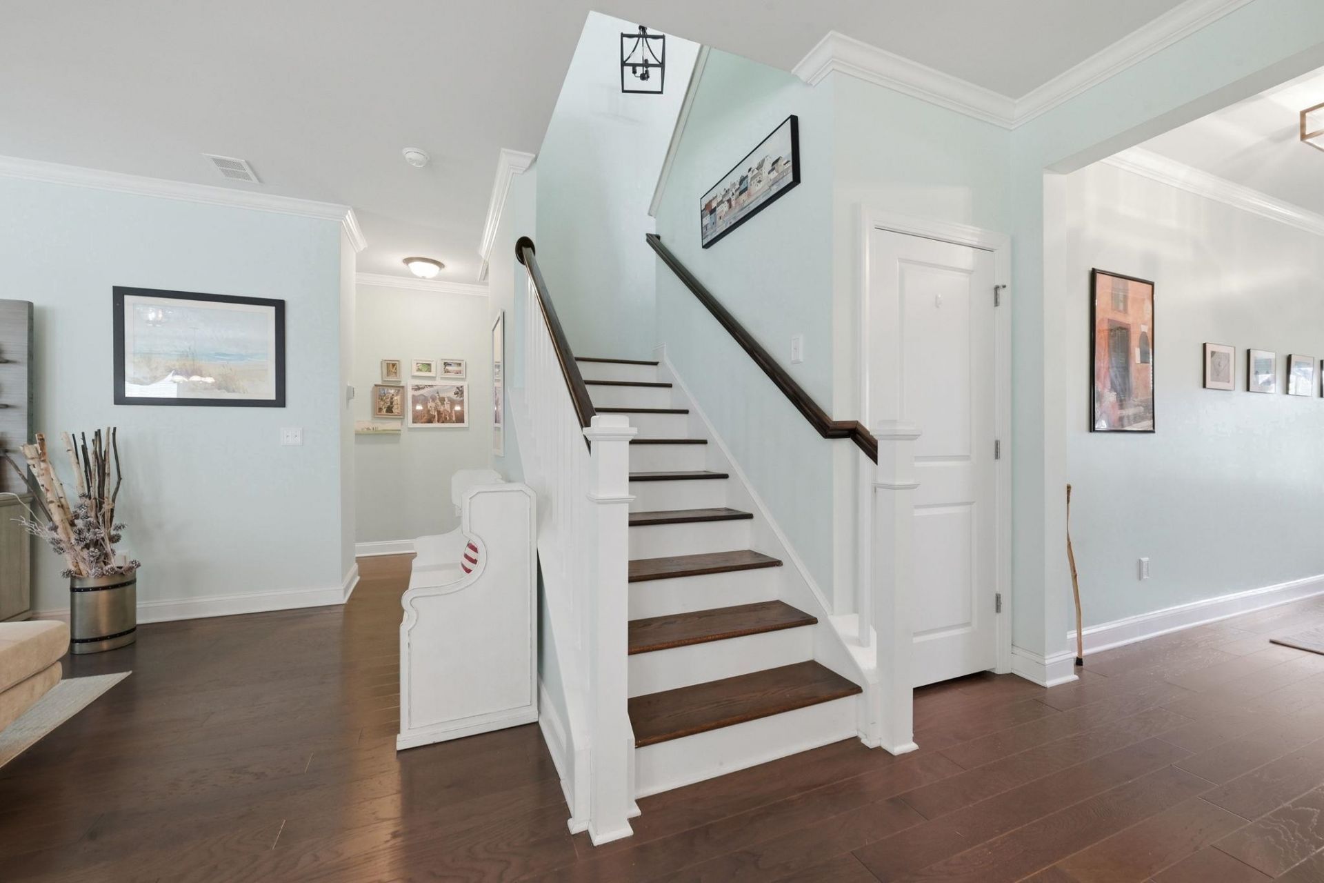 1481 Parish Way Photo 16