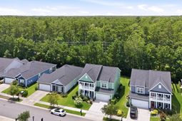 1481 Parish Way photo 4