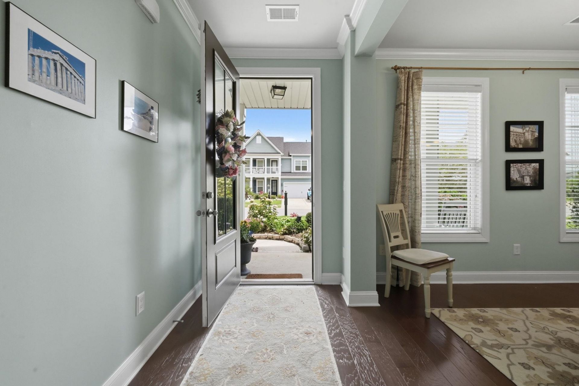 1481 Parish Way Photo 6