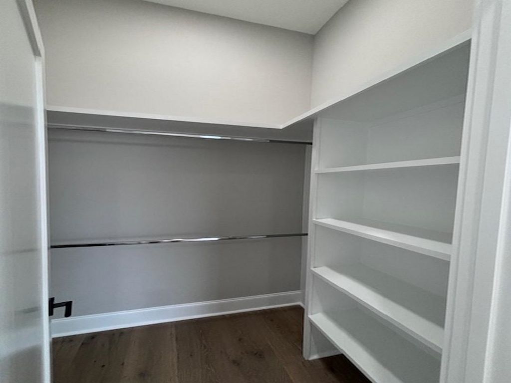 148 Gillette Pl.  Photo 41
