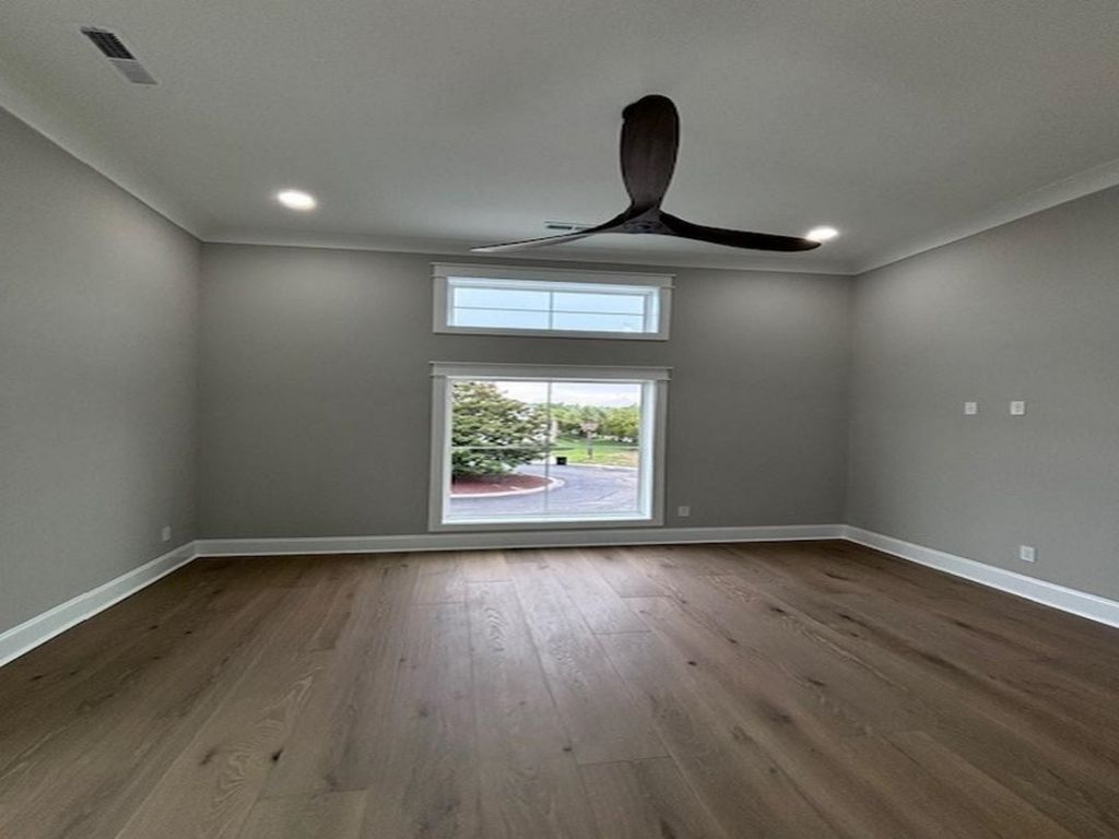 148 Gillette Pl.  Photo 45