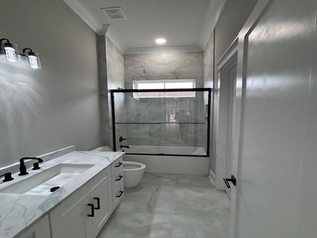 148 Gillette Pl.  Photo 64