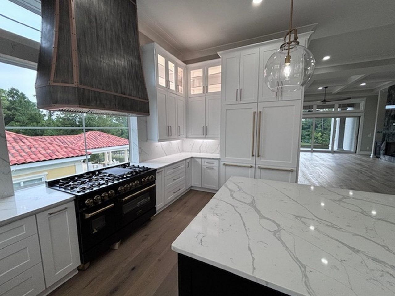 148 Gillette Pl.  Photo 8