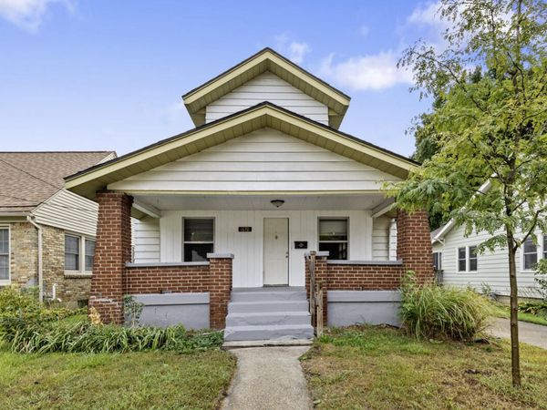 1670 Cleveland Avenue SW, Wyoming, MI 49509
