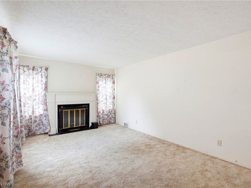 3504 Lakeview Boulevard, Stow, OH 44224 Photo 4
