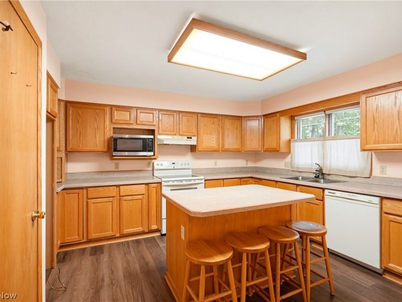3504 Lakeview Boulevard, Stow, OH 44224 Photo 8