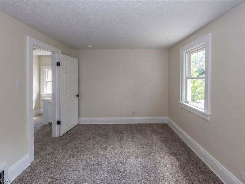 475 Newell Avenue , Akron, OH 44305 Photo 24