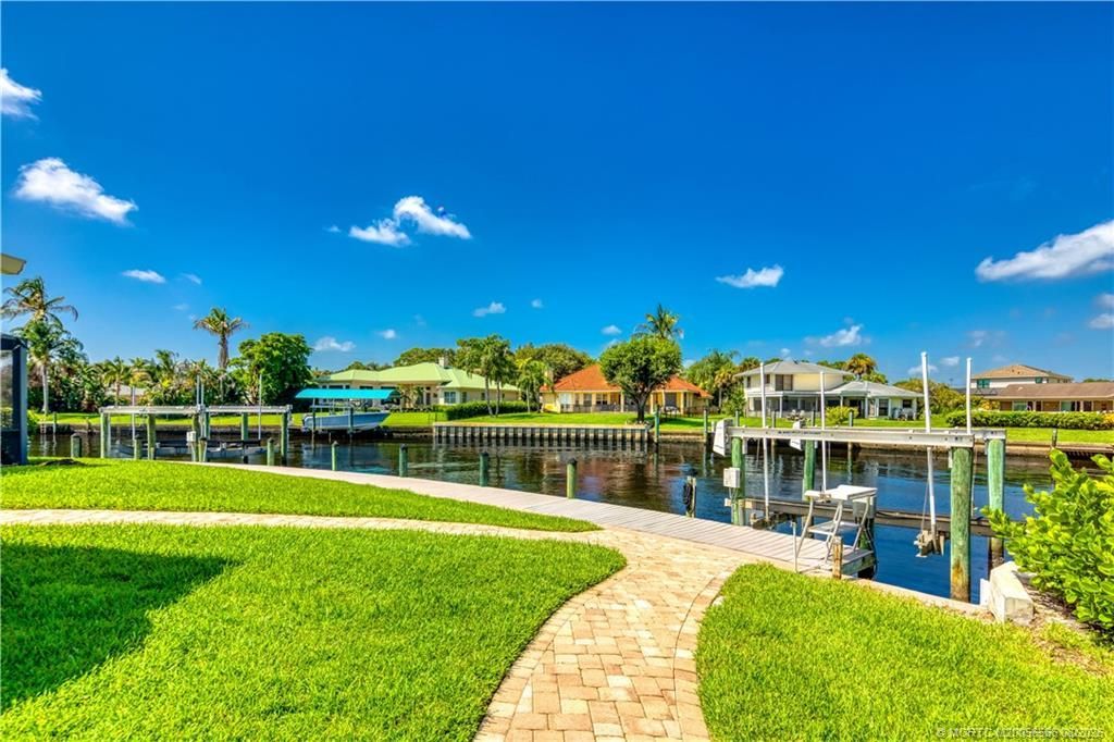 1887 SW Mooring Drive, Palm City, FL 34990 Photo