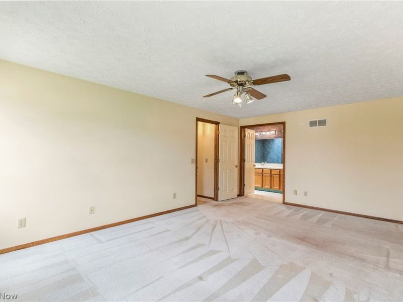 906 Southmoor Circle NE, Canton, OH 44721 Photo 34