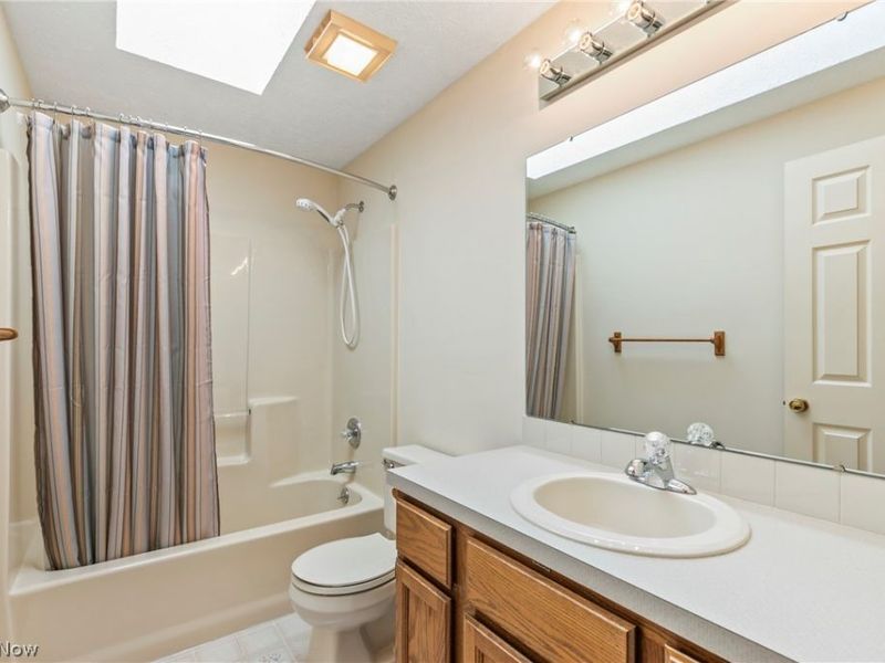 906 Southmoor Circle NE, Canton, OH 44721 Photo 41