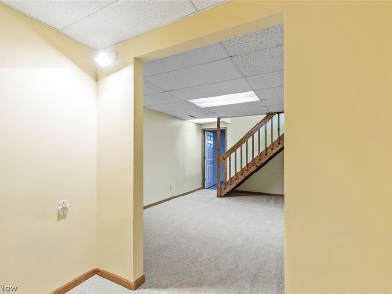 906 Southmoor Circle NE, Canton, OH 44721 Photo 42