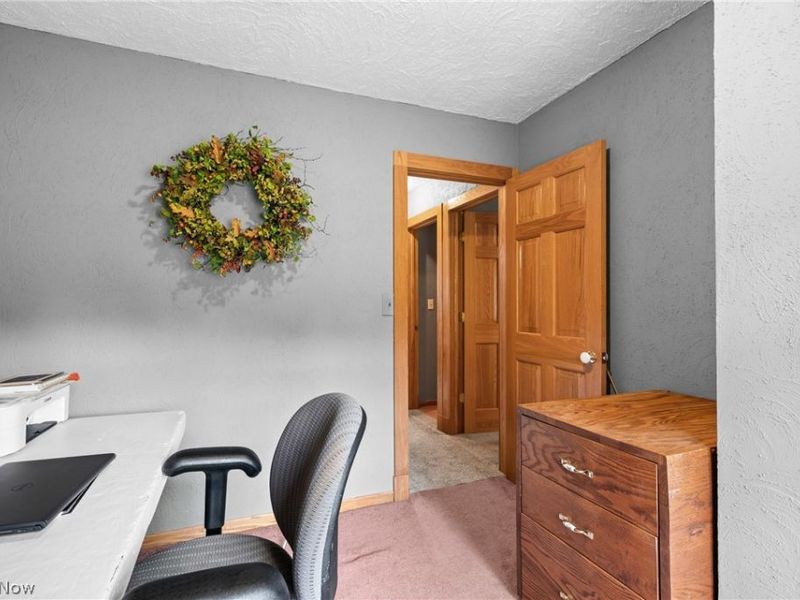 48211 Moore Road , East Liverpool, OH 43920 Photo 16