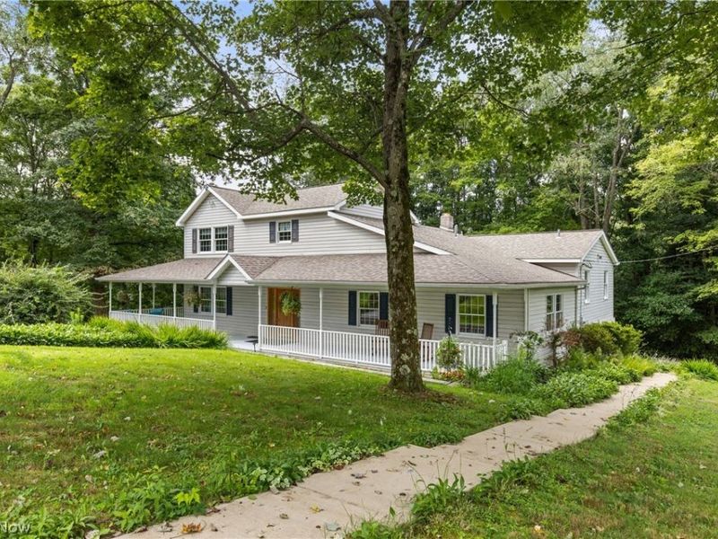 48211 Moore Road , East Liverpool, OH 43920 Photo 2