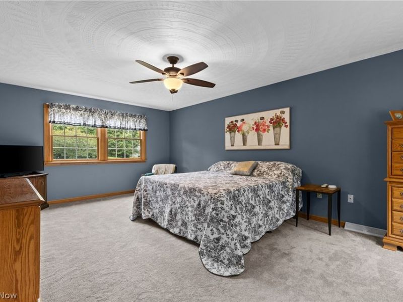 48211 Moore Road , East Liverpool, OH 43920 Photo 24