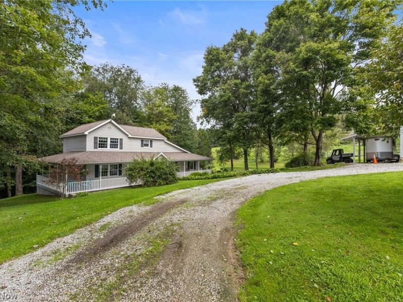 48211 Moore Road , East Liverpool, OH 43920 Photo 3