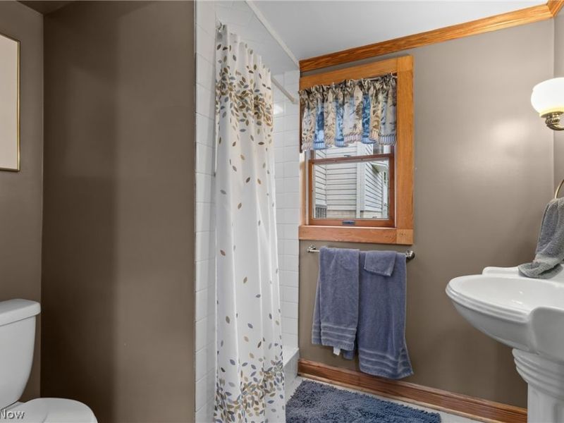 48211 Moore Road , East Liverpool, OH 43920 Photo 31