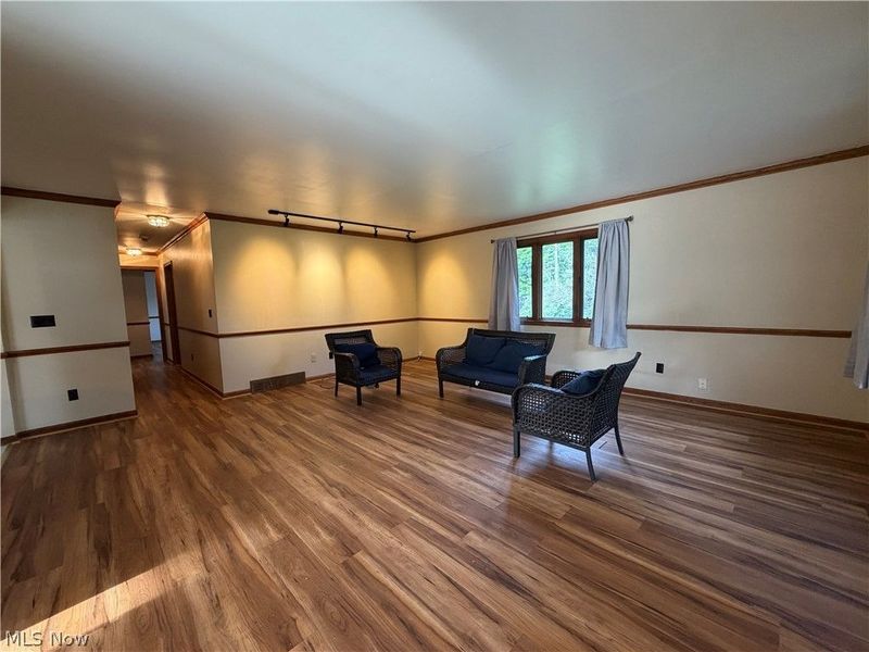 1088 Lander Road , Highland Heights, OH 44143 Photo 11