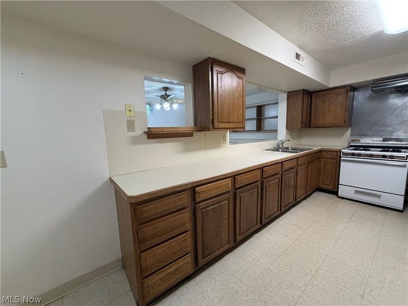 1088 Lander Road , Highland Heights, OH 44143 Photo 27