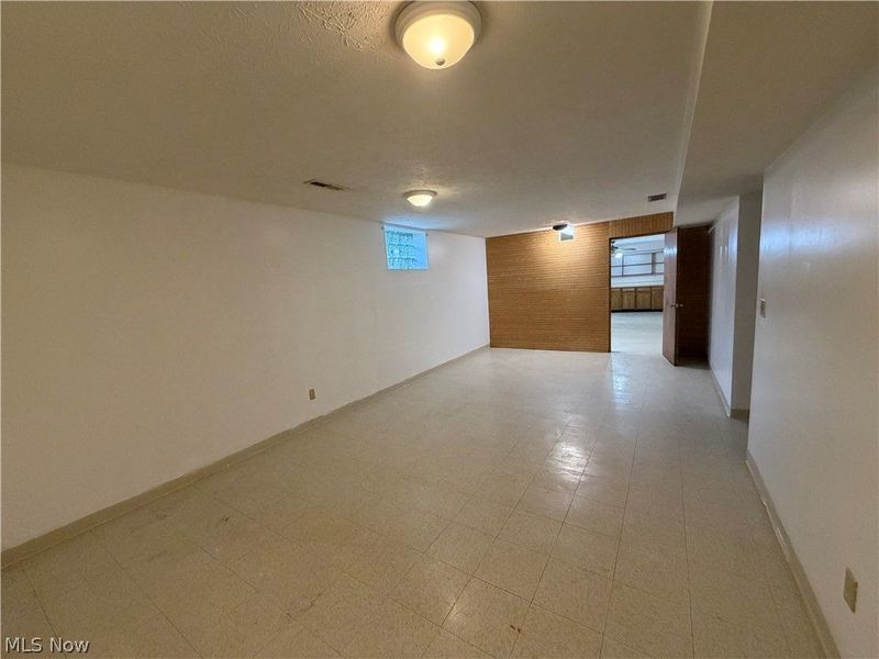 1088 Lander Road , Highland Heights, OH 44143 Photo 31