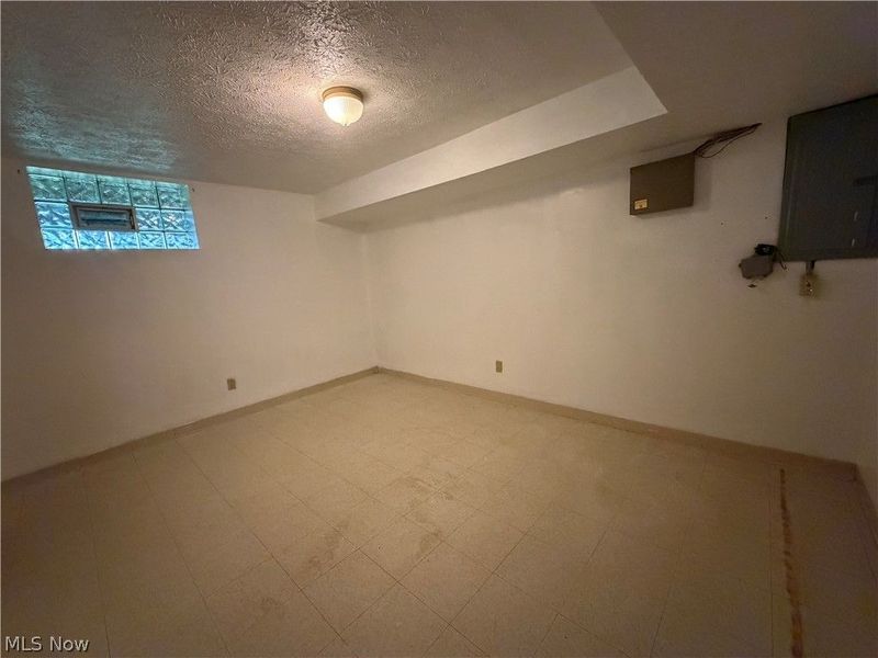 1088 Lander Road , Highland Heights, OH 44143 Photo 36