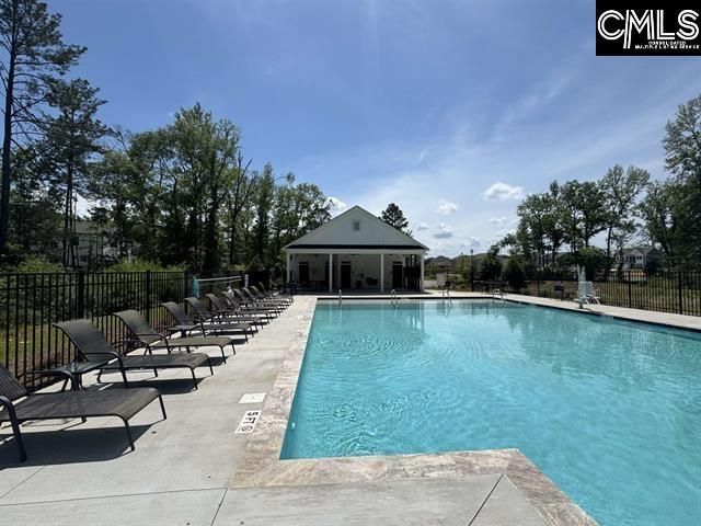 627 Griffon Drive Photo 18