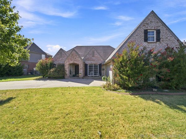 3104 N Oak Avenue , Broken Arrow, OK 74012