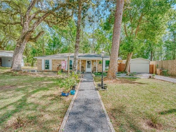 2381 Willowdale Street , Mobile, AL 36605