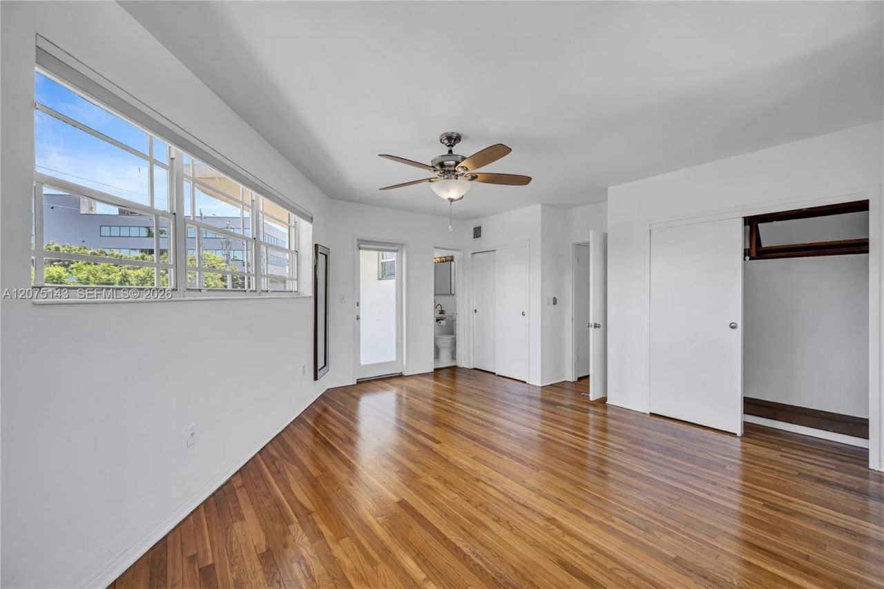 800 W 42nd St , Unit 1B, Miami Beach, FL 33140 Photo