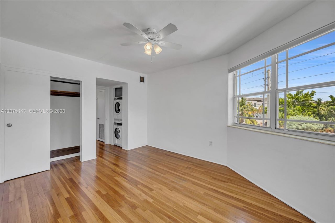 800 W 42nd St , Unit 1B, Miami Beach, FL 33140 Photo