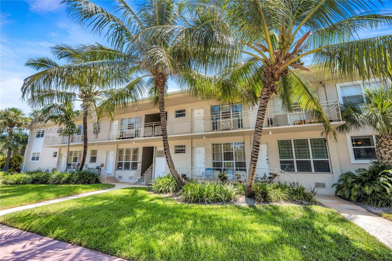 800 W 42nd St , Unit 1B, Miami Beach, FL 33140 Photo