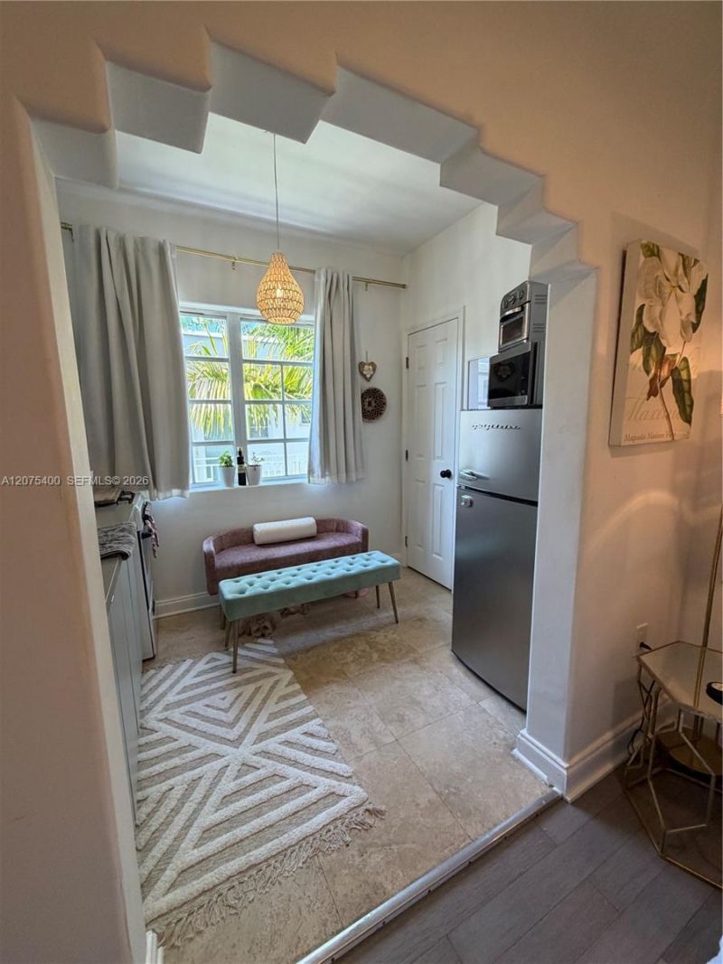 1227 Euclid Ave , Unit 7, Miami Beach, FL 33139 Photo
