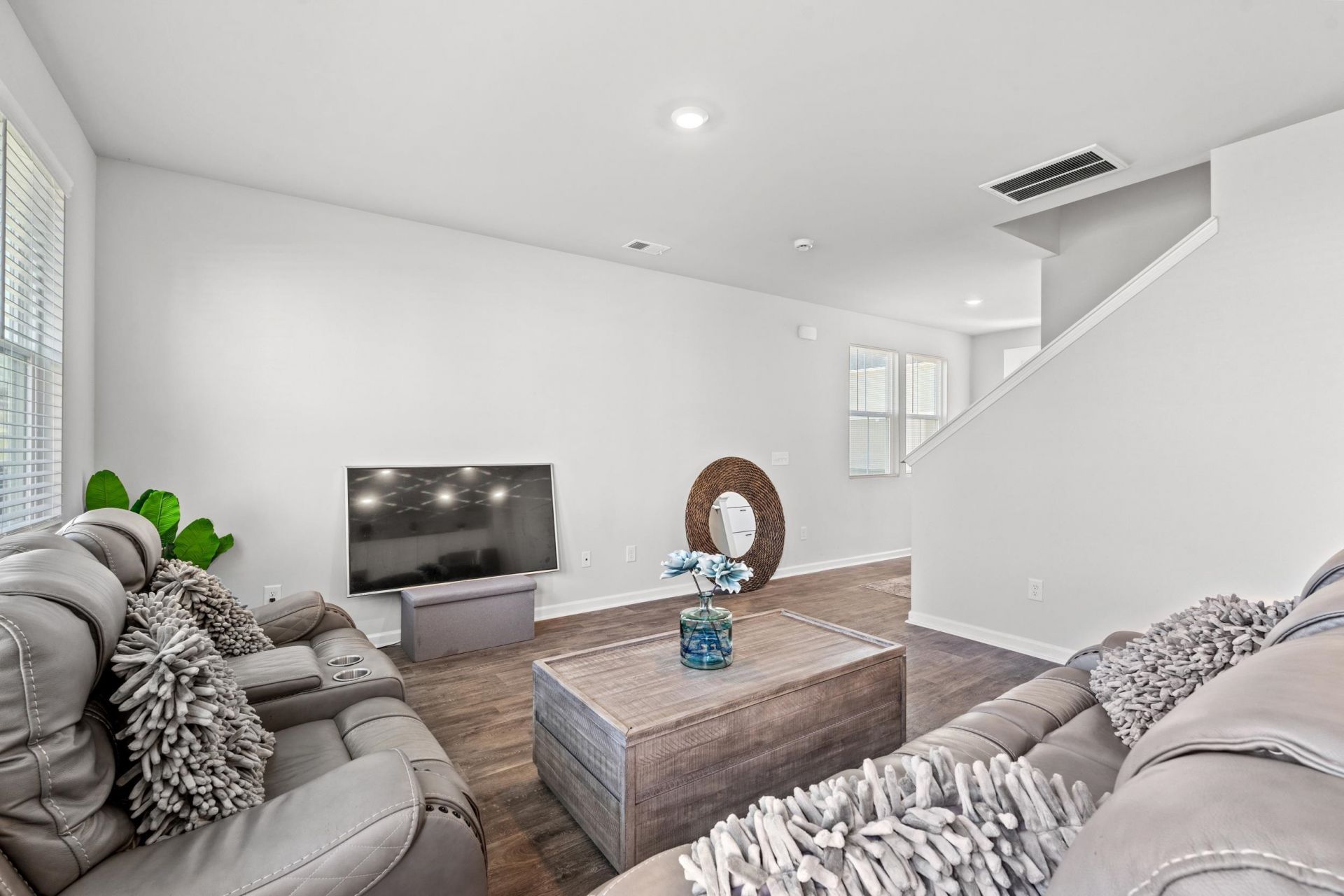 3968 Hibiscus Dr. Photo 15
