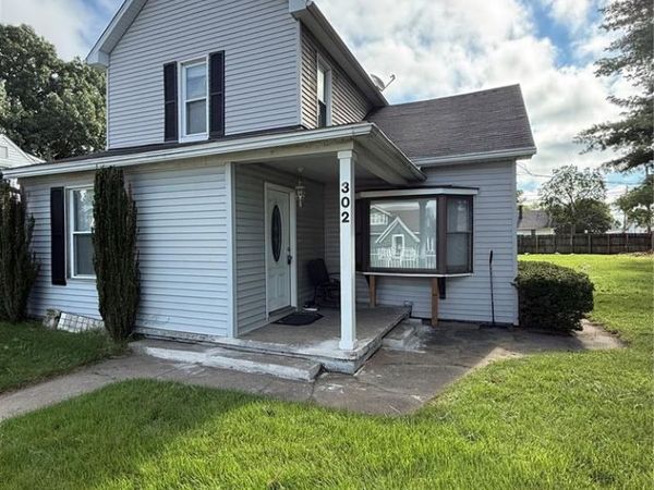 302 Broadway, East Alton, IL 62024