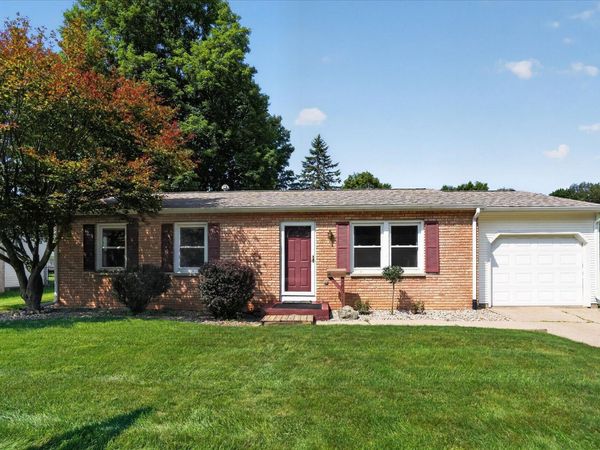 565 N Madison Street, Marshall, MI 49068