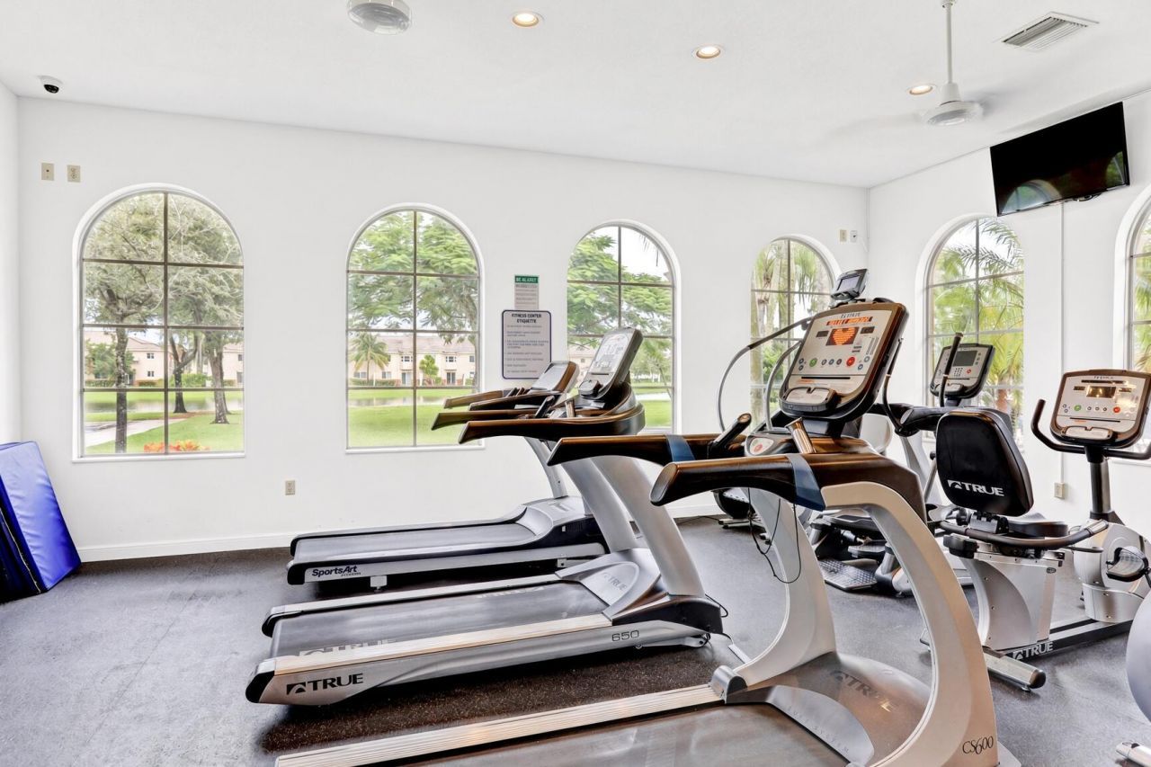 3331 Commodore Court, West Palm Beach, FL 33411 Photo
