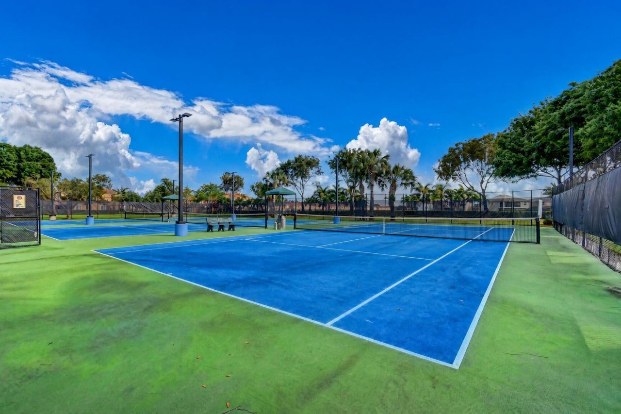 3331 Commodore Court, West Palm Beach, FL 33411 Photo