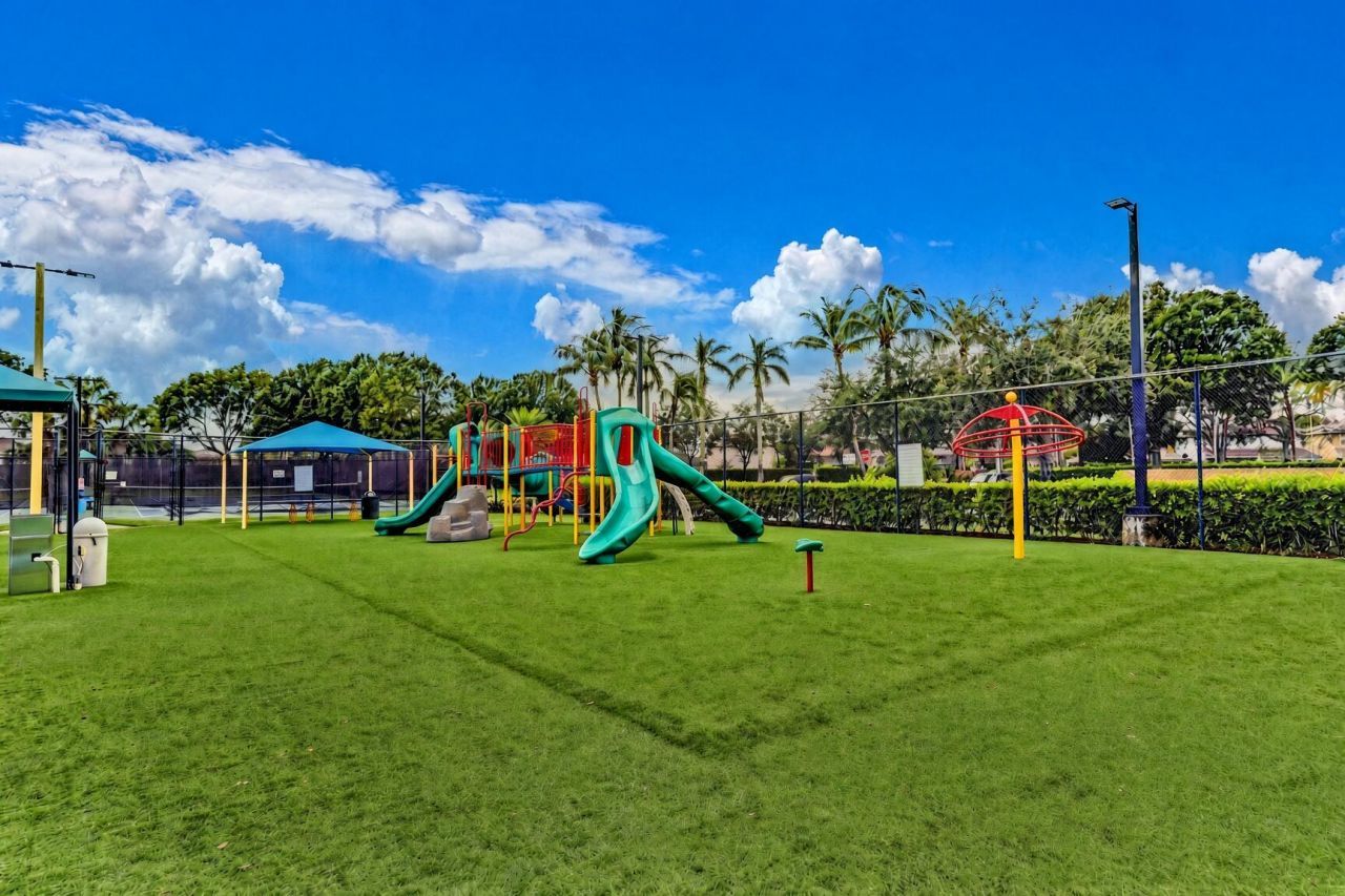 3331 Commodore Court, West Palm Beach, FL 33411 Photo
