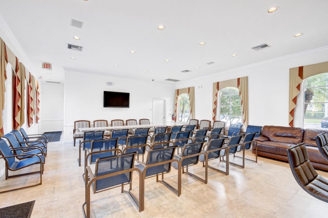 3331 Commodore Court, West Palm Beach, FL 33411 Photo