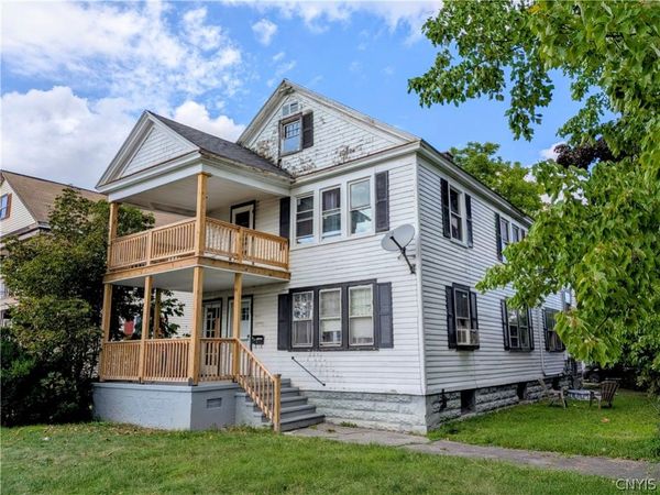 1015 Eagle Street , Utica, NY 13501