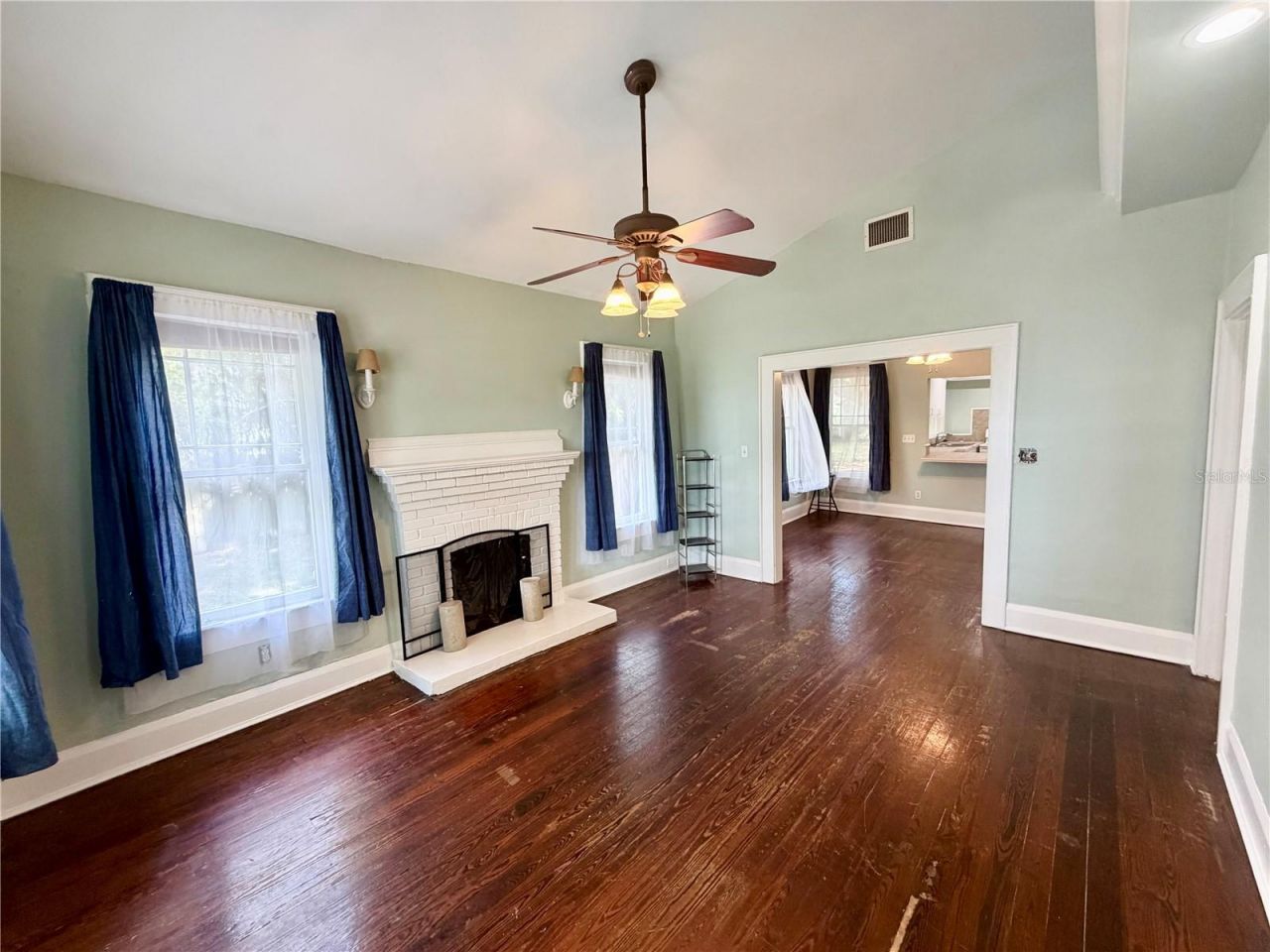 521 Young Place , Lakeland, FL 33803 Photo