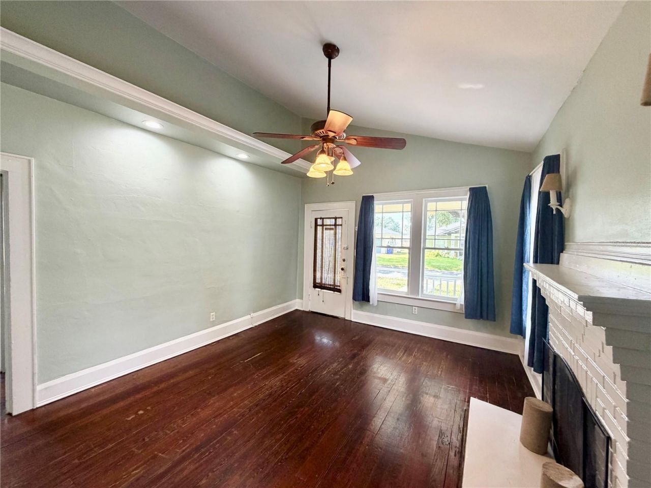521 Young Place , Lakeland, FL 33803 Photo
