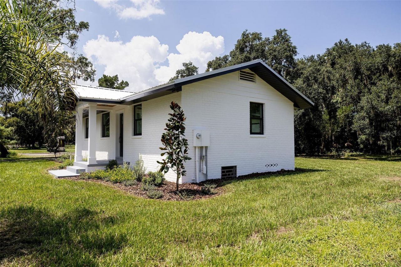 2463 Pioneer Trail , New Smyrna Beach, FL 32168 Photo