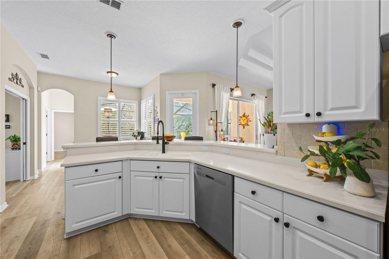 1 Colubrina Court , Homosassa, FL 34446 Photo