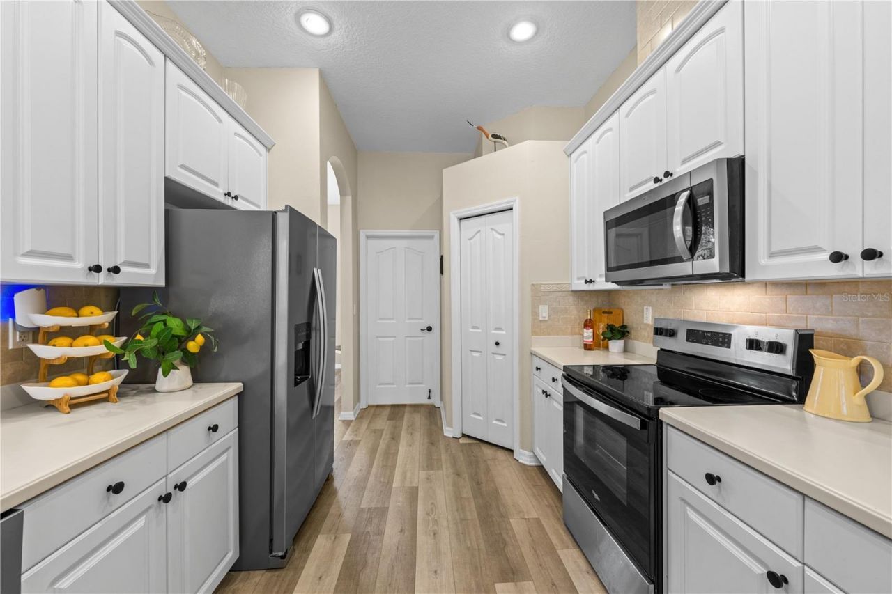 1 Colubrina Court , Homosassa, FL 34446 Photo