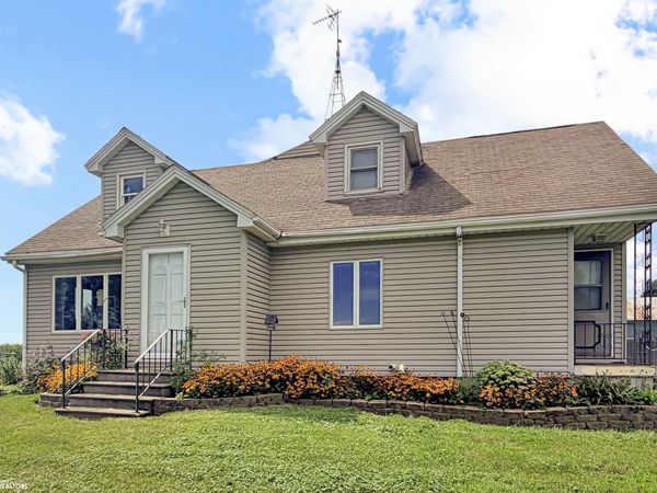 1728 Raven Avenue, Hampton, IA 50441