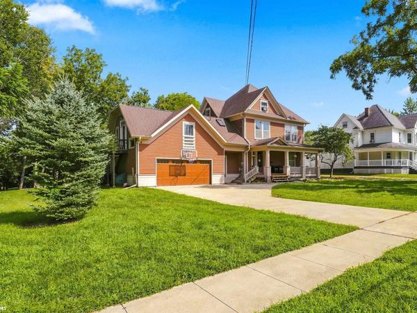 901 S Main Street, Fairfield, IA 52556